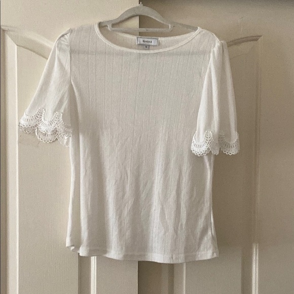 RIHOAS Tops - Rihoas Women's White Lace Sleeve Top